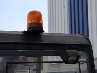 2002-still-r60-30-1431069-45929592