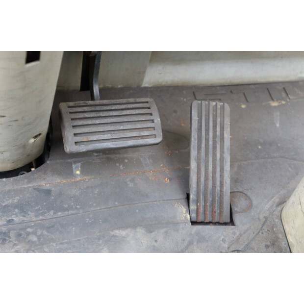 2002 ستيل R60-30-45929597