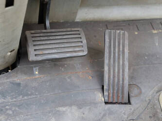 2002-still-r60-30-1431069-45929597