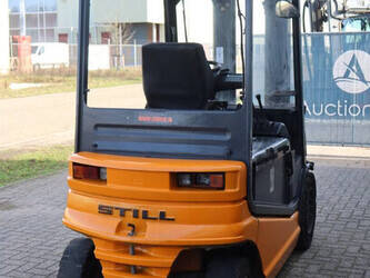 2003-still-r60-35-45929647