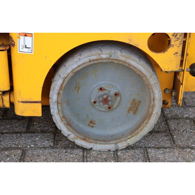 2012 Haulotte COMPACT 8-45929713