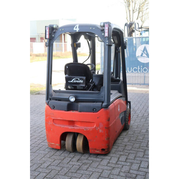 2016 ليندي E16-02-45929759