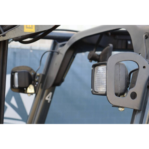 2016 ليندي E16-02-45929764