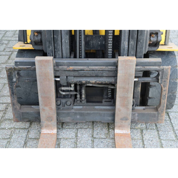 2011 هيونداي 20B-7-45929824