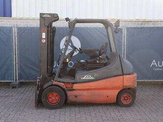 2003-linde-e30-02-1431078-45929845