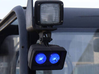 2003-linde-e30-02-1431078-45929860