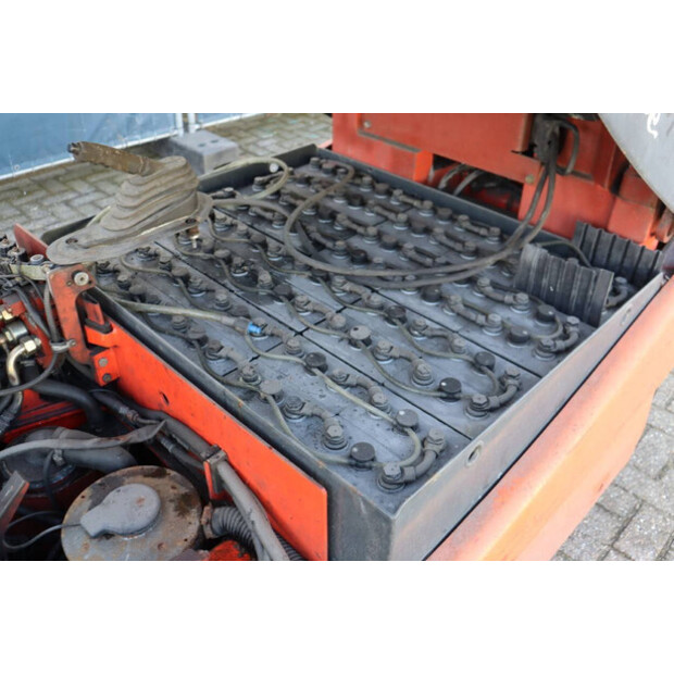 2003 Linde E30-02-45929870