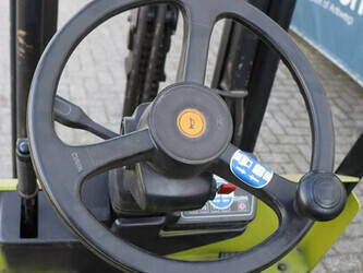 2001-clark-ctm-16-s-1431083-45930017