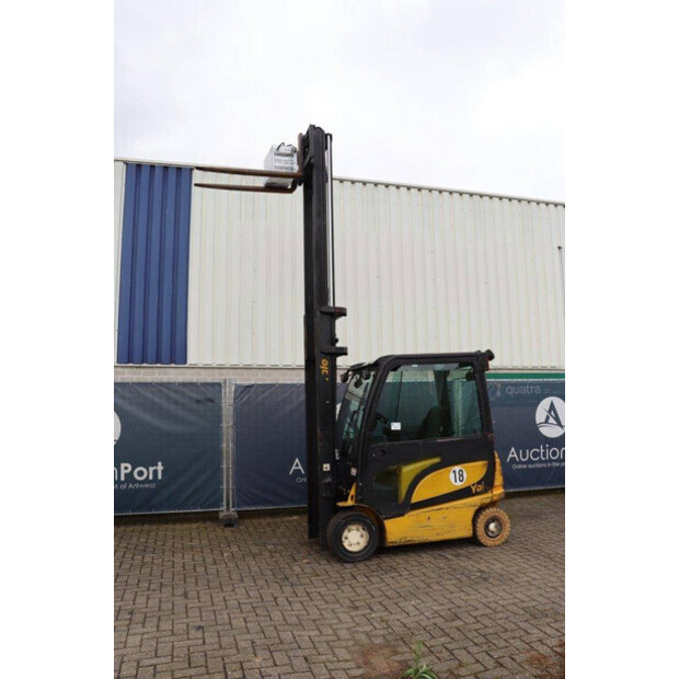 2011 Yale ERP25VL-45930078