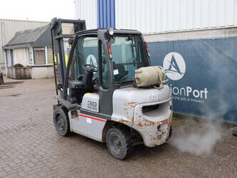 nissan-30-1431087-45930118