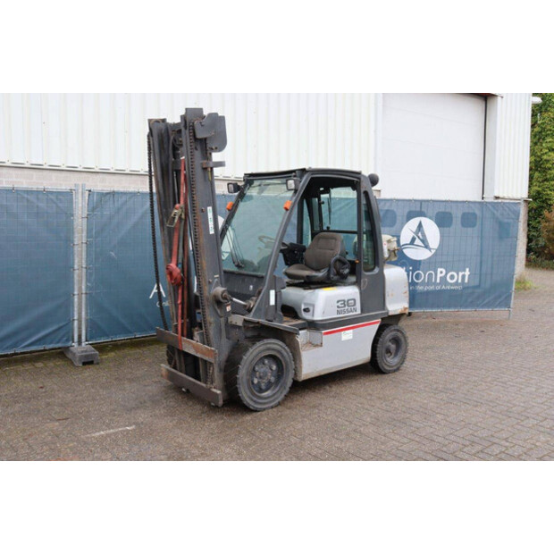 نيسان 30-45930123