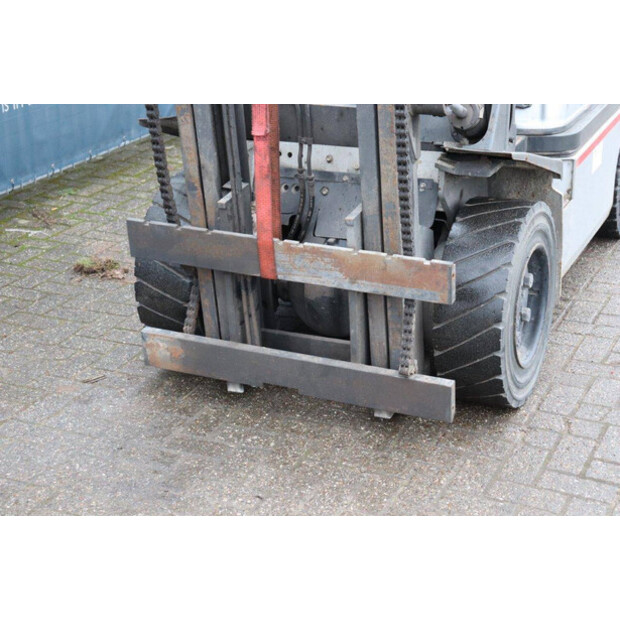 نيسان 30-45930124