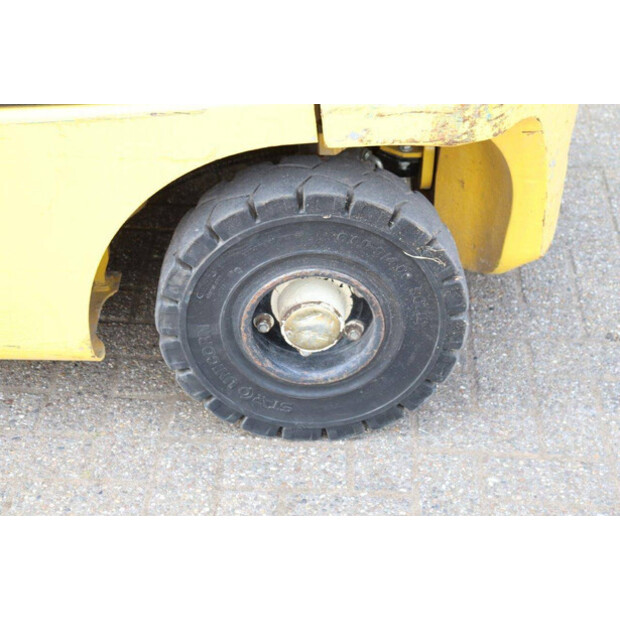 2011 Yale GLP25VX F2170-45930208