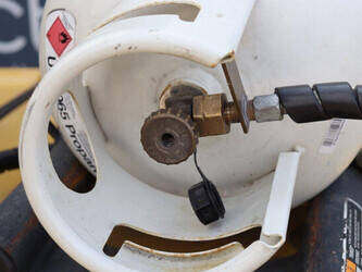 2011-yale-glp25vx-f2170-1431090-45930211