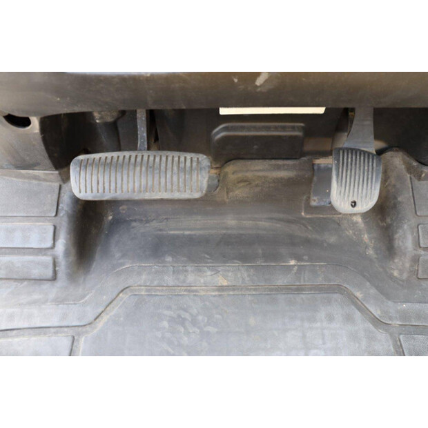 2011 Yale GLP25VX F2170-45930215