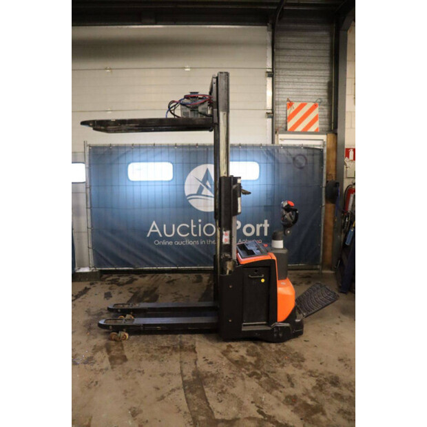 2016 بي تي SWE200D-45930621