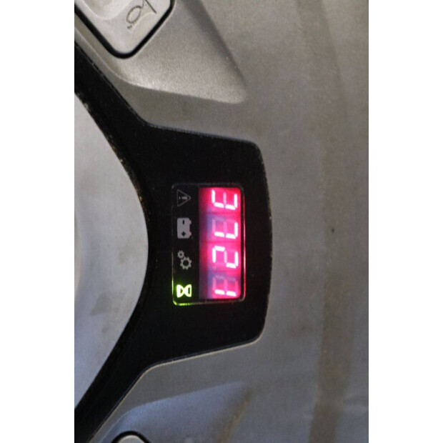 2018 Toyota SWE140L-45930737