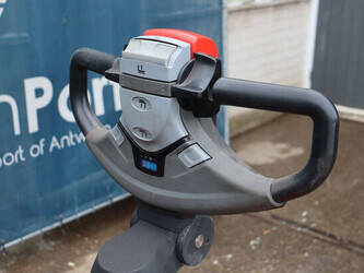 2016-bt-swe200d-1431110-45930799