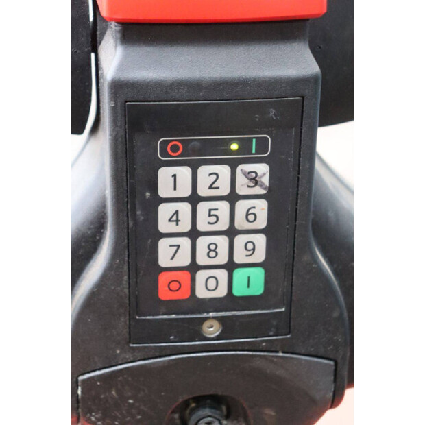 2016 BT SWE140L-45930840