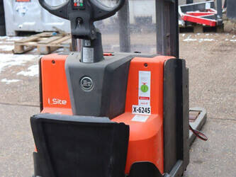 2015-bt-swe200d-1431113-45930859