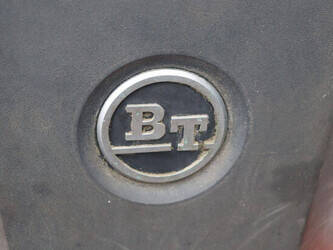 2015-bt-swe200d-1431113-45930870