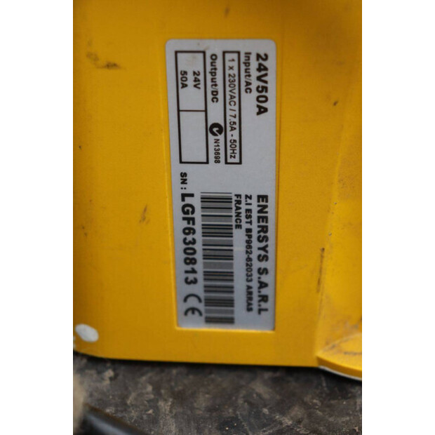 2015 بي تي SWE200D-45930929