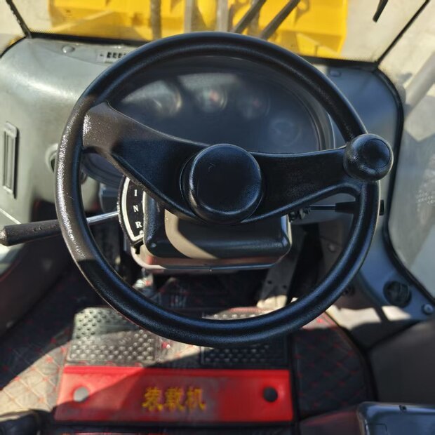 2025 Loader 936L-45931020