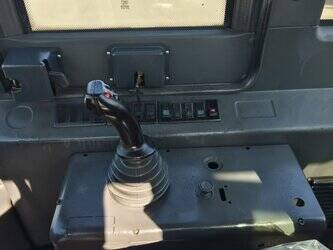 2025-loader-936l-45931032