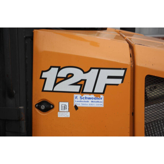 2017 CASE 121F-45931063