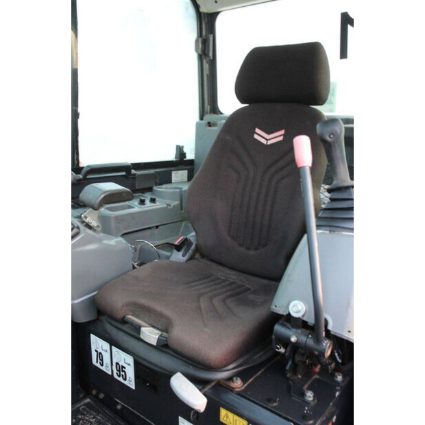 2020 YANMAR SV60-A-45931154