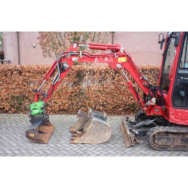 2021 YANMAR VIO23-6-45931296