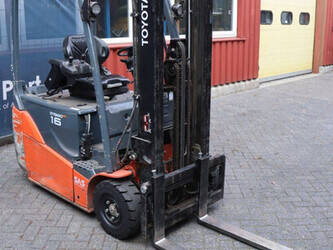 2019-toyota-8fbe16t-1431146-45931813