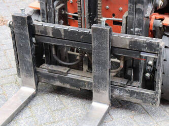 2019-toyota-8fbe16t-1431146-45931816