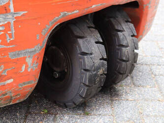 2019-toyota-8fbe16t-1431146-45931822