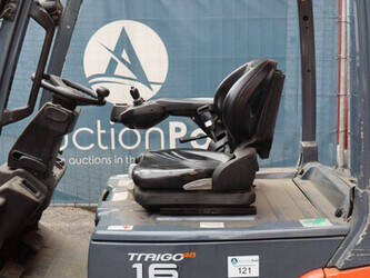 2019-toyota-8fbe16t-1431146-45931827