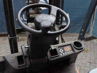 2019-toyota-8fbe16t-1431146-45931831