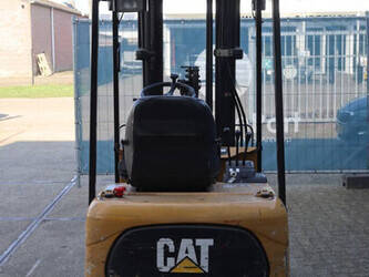 2004-caterpillar-ep15krt-1431147-45931848