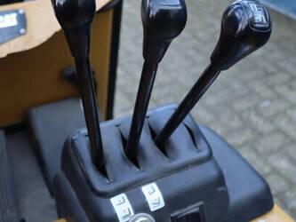 2004-caterpillar-ep15krt-1431147-45931871