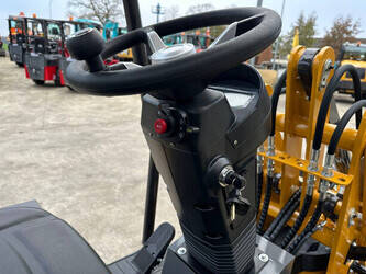 2025-wolf-mini-750-1431151-45931988