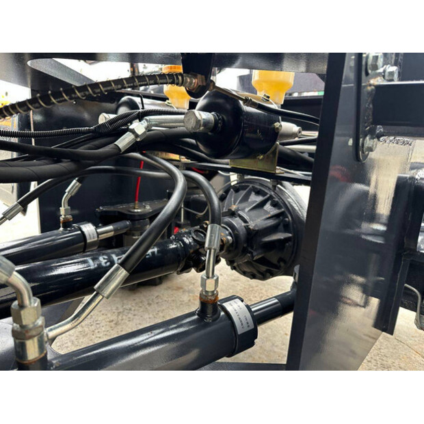 2025 Blanche TW – 3T-45932052