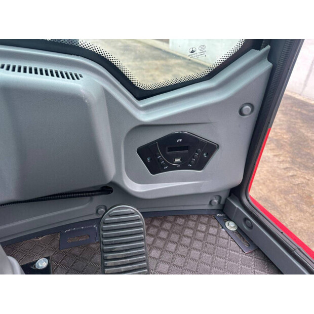 2025 Blanche TW – 3T-45932067