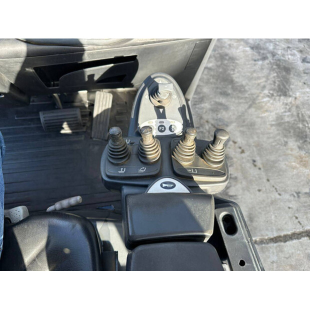 2018 Still RX70-16T-45932099