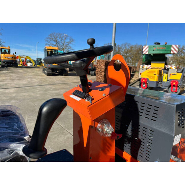 2025 KUL DR-2700-45932206