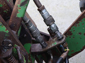 2005-striegel-190-dya-1431160-45932300