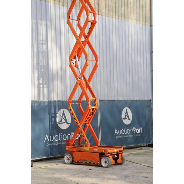 2015 سكايجاك SJ 3219-45932378