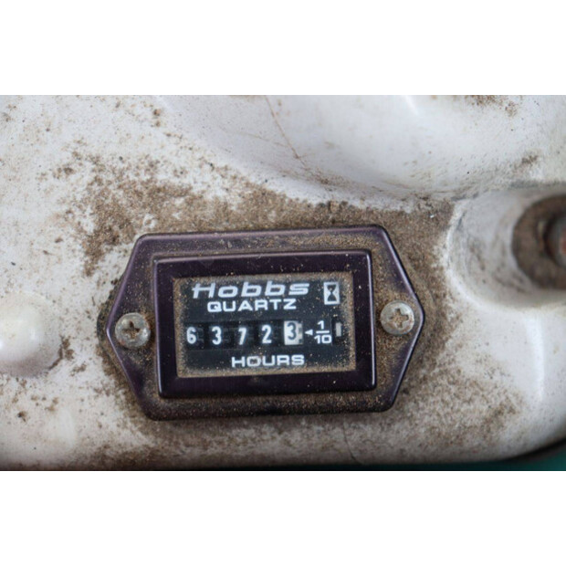 2011 IHI 19UXT-45932426