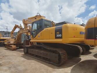 2022-crawler-excavator-pc300-7-45932612