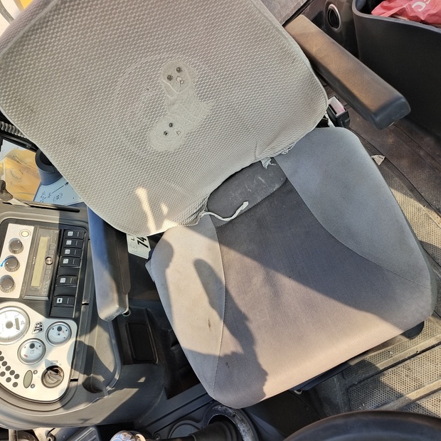 2022 JCB 3cx-45932690