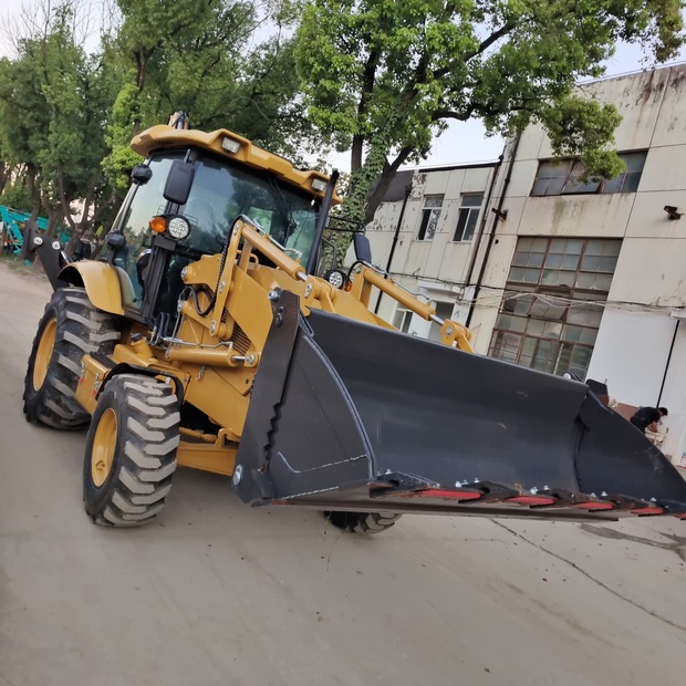 2025 كاتربيلر 420F-45932761