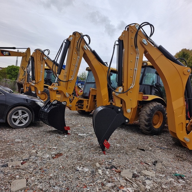 2025 كاتربيلر 430F-45932774